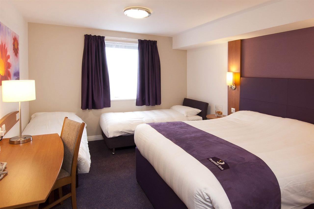 Premier Inn Солихалл Экстерьер фото
