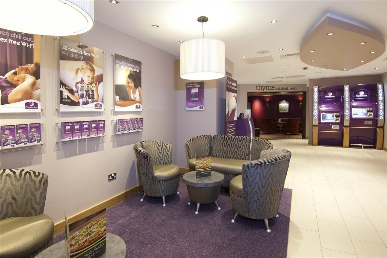 Premier Inn Солихалл Экстерьер фото