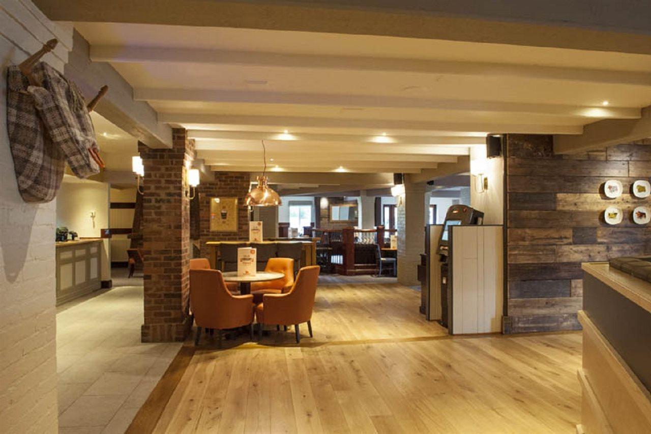 Premier Inn Солихалл Экстерьер фото