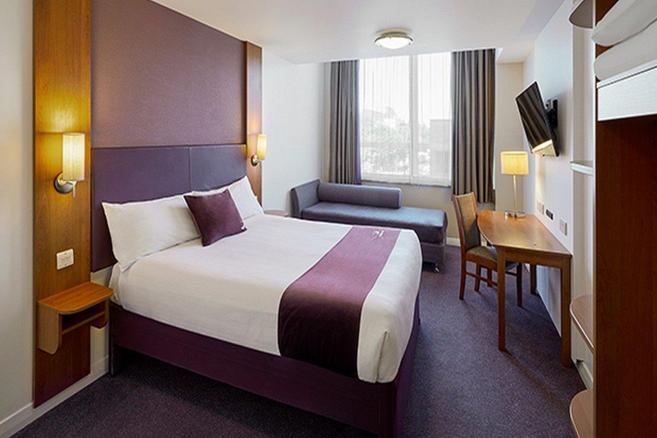 Premier Inn Солихалл Экстерьер фото