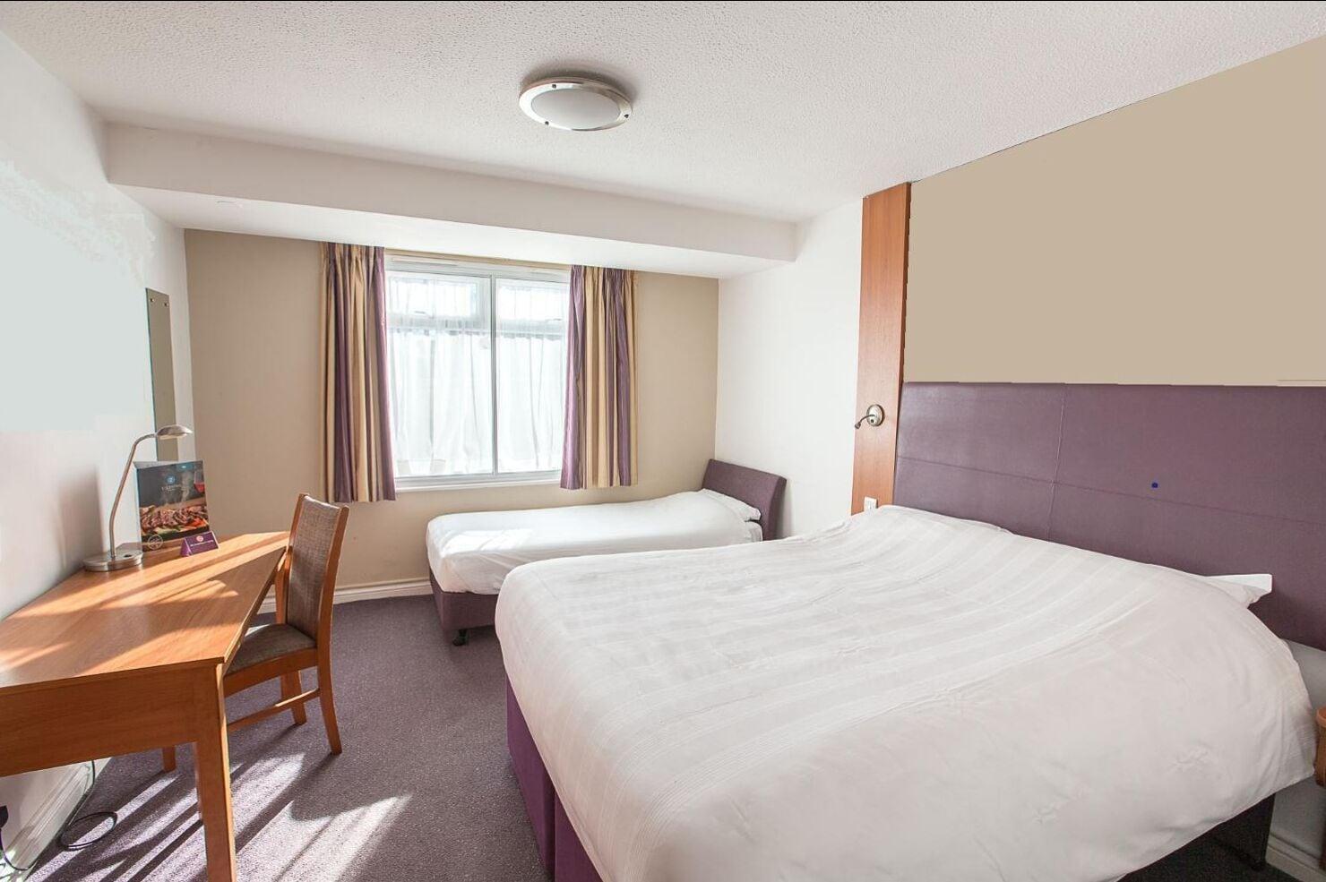 Premier Inn Солихалл Экстерьер фото